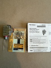 New in BOX KEYENCE LR-ZH490CB LASER SENSOR Contained Distance