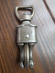 Vintage Locking Spring Clasp 4.25″ Unbranded