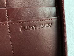 VTG DAYTIMER Planner Cover Zip Around Faux Leather 7-Ring Oxblood 8.5 X 10.5”