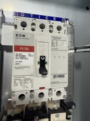 1-200 AMP 480V MAIN BREAKER PANELBOARD 42 SPACE 3PHASE 4WIRE COMPLETE PANEL