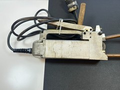 Miller MSW-42 220V Portable Spot Welder with 12″ Tongs, 220V Plugin