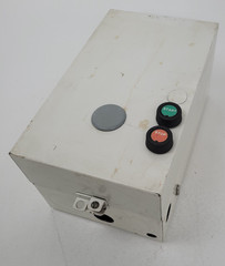 A200S1CB / B200M2CAC Westinghouse Size 2 Motor Starter 120V Coil w/ Enclosure