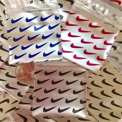 BaggiesSince1987 – 1515 DESIGN ZIPBAGS 100PCS MICHAEL JORDAN SILVER, READ DETAIL