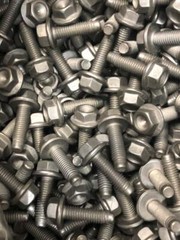 100 – M5-.8×17.65 Metric Hex Flange Bolts coated matpoint screw