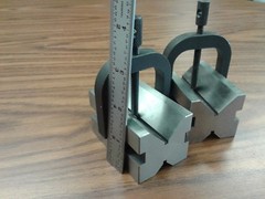 1-1/2″ CAPACITY PRECISION V-BLOCK PAIR w. CLAMPS 1-5/8×1-3/4×1-1/2 #H6010C-new.
