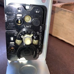 Lennox Honeywell L4069A1060 Limit Control 7″ 180-250 F