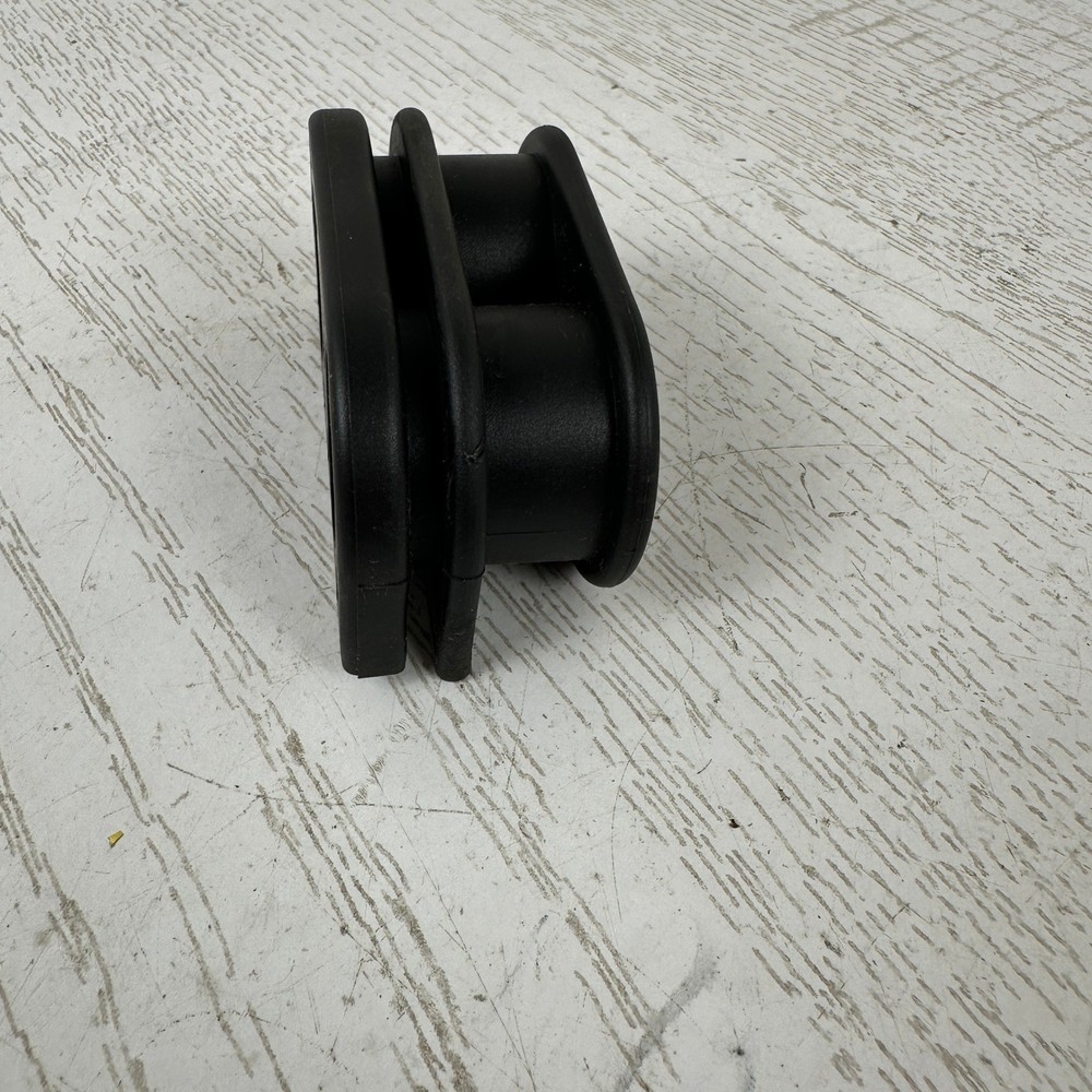 Black Rubber Dual Hole Cable Grommet Firewall Pass-Through Wire Organizer 2.5in