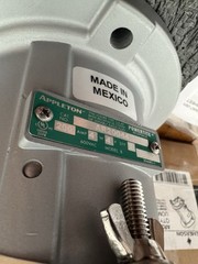 AR20044 APPLETON RECEPTACLE