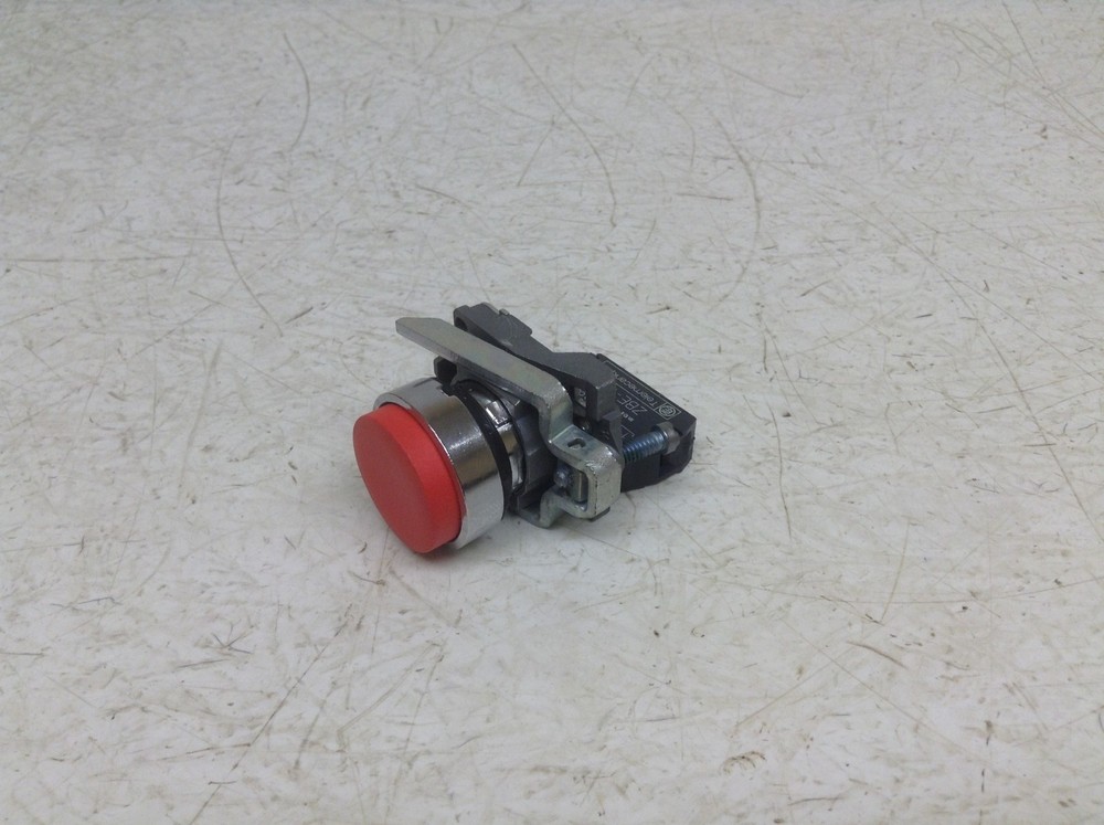 Telemecanique ZBE-102 Red Momentary Push Button Assembly ZBE102 ZBE