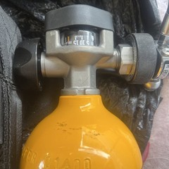 Full Face Respirator Mask/30min Air Tank/Valve Assembly And Regulator System