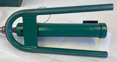GREENLEE 800 HYDRAULIC CABLE BENDER WITH GREENLEE 1725 HYDRAULIC FOOT PUMP
