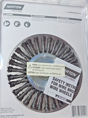 Norton Stringer Bead Wheel Brush 4-1/2″ Wheel Dia 66252839111