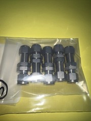 Lot of 5 Swagelok SS-600-61 Bulkhead Union 3/8″ tube x 3/8″ tube