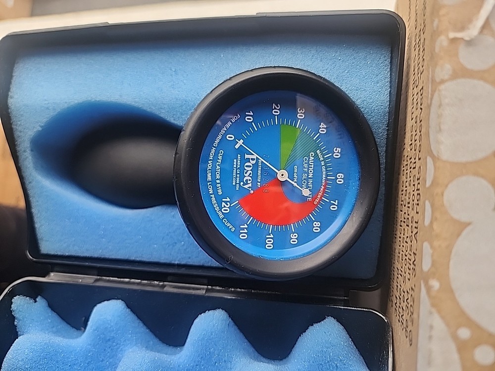 TIDI Posey Cufflator Endotracheal Tube Inflator and Manometer