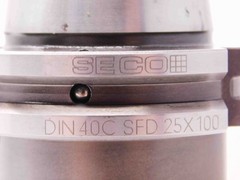 SK40 SECO 25mm ID SHRINK FIT TOOL HOLDER 25.0 COOLANT 100mm PROJ. E3469560325100