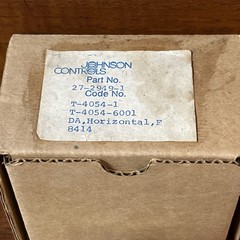 Johnson Controls T-4054-1 Thermostat Direct Acting New Old Stock