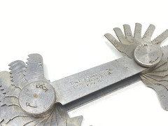 The L.S. Starrett Co. No. 4 Screw Pitch Gage 24 Leaf 4 -30 *Initials*