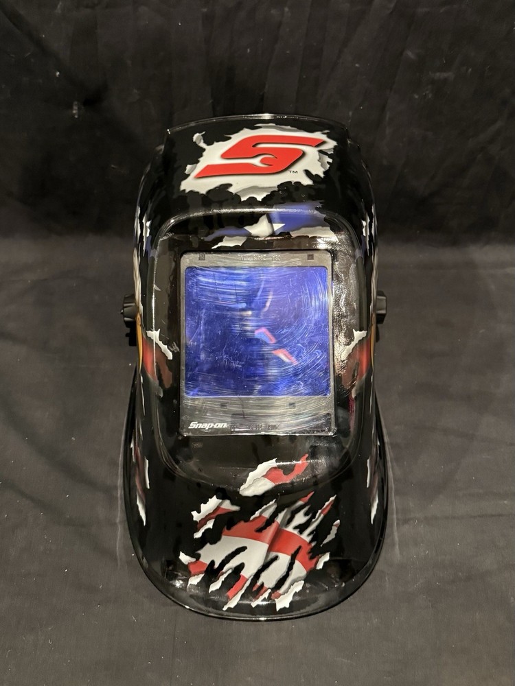 SNAP-ON Auto-Darkening Welding Helmet (Black/ Multi-Color Eagle Graphic) YA4609