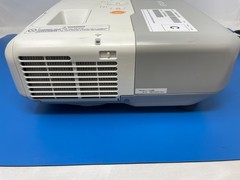 Epson PowerLite 95 3LCD H383A Projector Under 4400 Lamp Hours 2500 lumens Tested