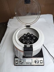 Becton Dickinson Clay Adams Dynac II Centrifuge W/ Rotors 120v – TESTED WORKING