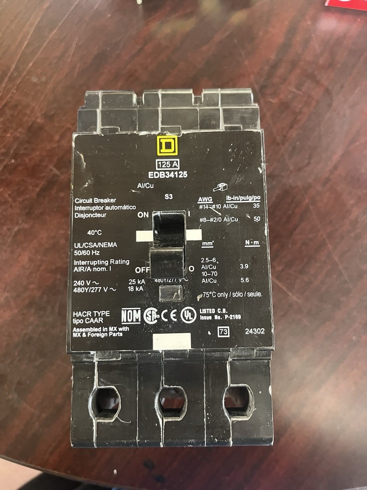 SQUARE D CIRCUIT BREAKER EDB34125 – 125 AMP 3 POLES