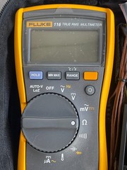 Fluke 116 Handheld True RMS Multimeter Gray Yellow New