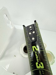 3M Aqua-Pure water filter system head unit. 3/8 replaceable cartridges.