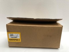 Enerpac P142 Two-Speed Hydraulic Hand Pump 700 Bar/ 10,000 PSI