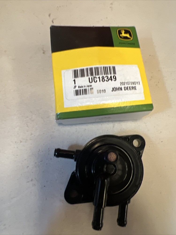 John Deere UC18349 Fuel Pump