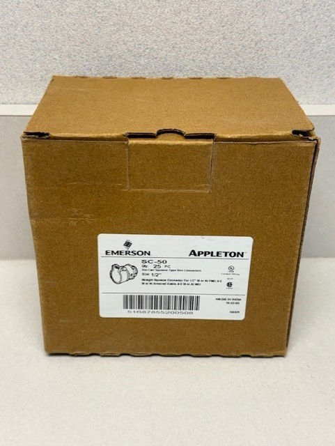 Emerson SC-50 NEER Straight Squeeze Type Connector 1/2″ PKG OF 25