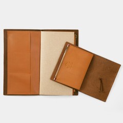TRAVELER’S Notebook Leather Zipper Case engraving Tannin Regular & Passport size