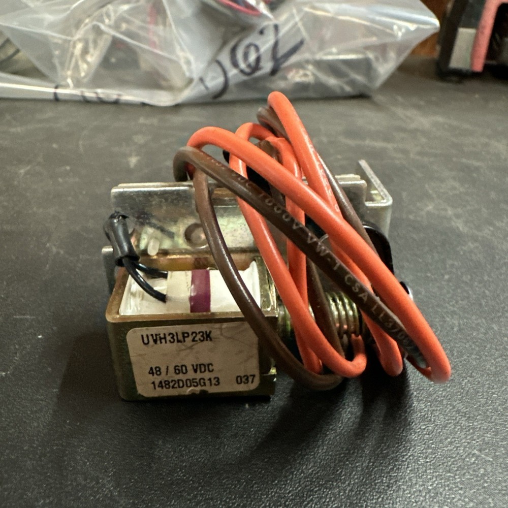 EATON UNDERVOLTAGE RELEASE MECHANISM (USED) UVH3LP23K