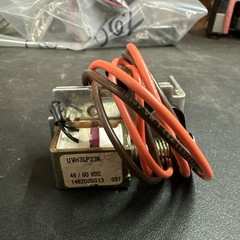 EATON UNDERVOLTAGE RELEASE MECHANISM (USED) UVH3LP23K