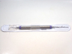 Dental Posterior Sickle Scaler No.204S | S204S9E2 | HU FRIEDY (NEW – OPEN BOX)