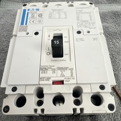 Eaton PDG2 PDG23 PDG23M0015TFFL Circuit Breaker 15A 3-Pole 551-600V
