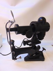 Bausch & Lomb Keratometer (no model number) Vintage! With Light S4456y