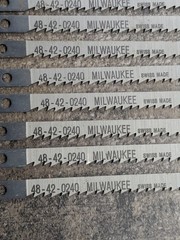Milwaukee Jig Saw Blade 48-42-0240 3-1/8″ 8-TPI High Carbon Steel 12 Pack