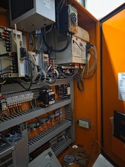 2000 Hurco VMX30 Vertical Machining Center LIQUIDATION SALE
