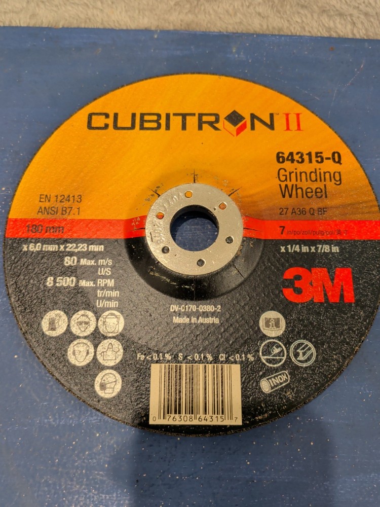 3M Cubitron II Grinding Wheel 7″ X1/4″X 7/8 Black 64315-Q Precision