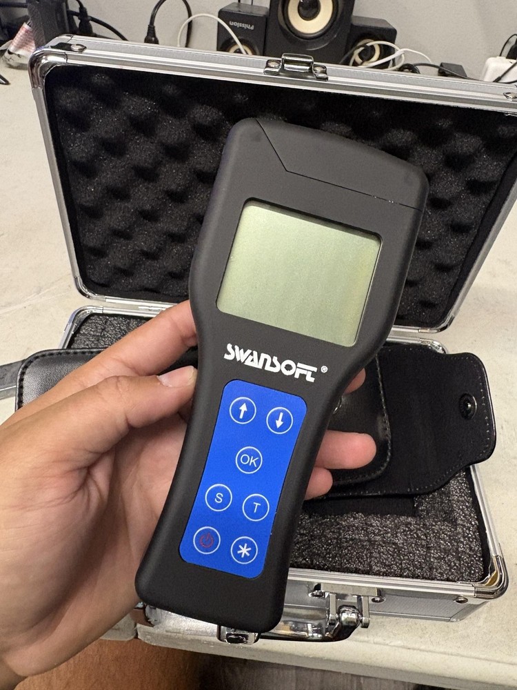 Swansoft Portable ATP Fluorescence Detector, Handheld Surface Cleanliness Tester