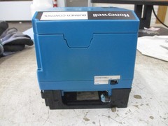 Honeywell Burner Control RM7895 C 1012 S/W Rev. 4141 W/UV Flame Amplifier Module