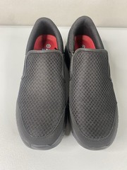Skechers Mens Work Shoes Sz 11.5 Slip Resistant Memory Foam Slip On Black Mesh