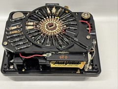 Vintage Simpson 262 series 2 20,000 OHMS DC 5000 OHMS AC VAC VDC Parts Or Repair
