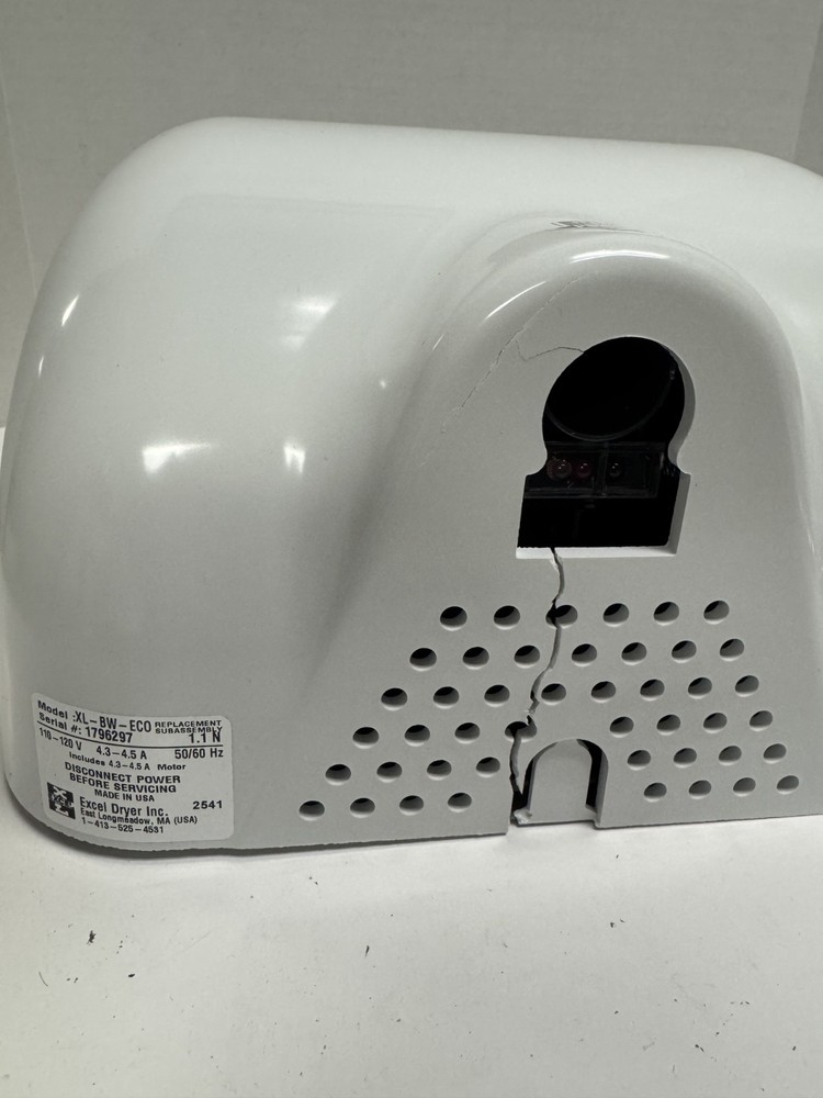 XLERATOR eco XL-BW-ECO High Speed Commercial Hand Dryer White *USED*
