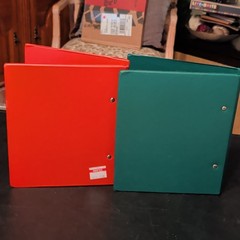 Apple Colour File Storage Binder Lot Red & Green Vinyl 1/2in Round Ring 100