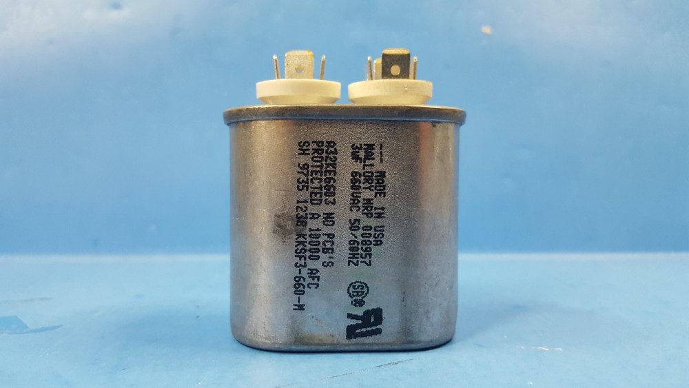 ONE PC- Motor Run Capacitor, A32KE6603, Mallory, 3UF/MF, 660VAC