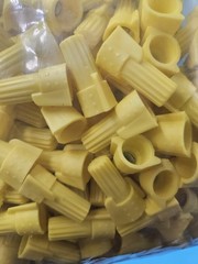 500pcs Yellow Winged Twist Cable Wire Nuts Connector AWG 16-10 Gauge UL Listed