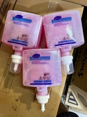 (3 PACK) 1.3L Diversey 100907877 Hand Hair & Body Wash all purpose foam soap M75