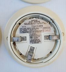 5 Silent Knight SD505-APS Smoke Detector & 1 SD505-AHS Heat with SD505-6AB Bases