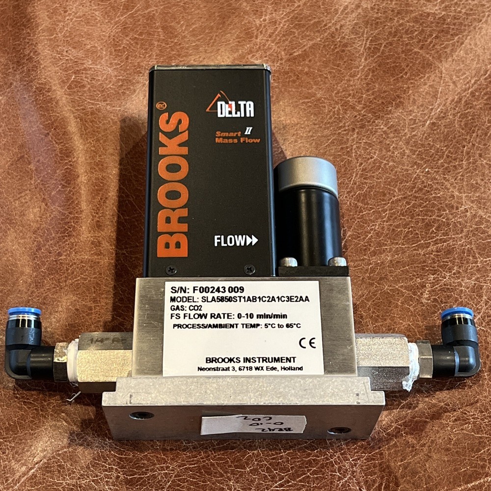 Brooks SLA5850S SLA5850ST1AB1C2A1C3E2AA Delta Smart ll CO2 Mass Flow